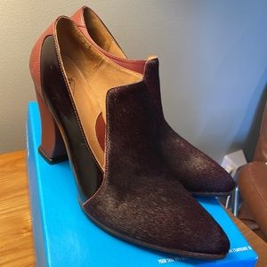 John Fluevog Elegant Conversation Kendra Burgundy Size 8.5
